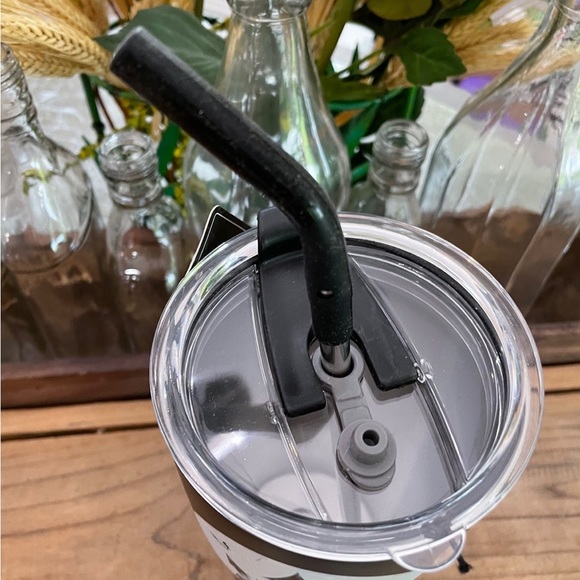 BLACK HALLOWEEN “HAUNTED MANSION ” 30 OZ TUMBLER - Picture 2 of 8